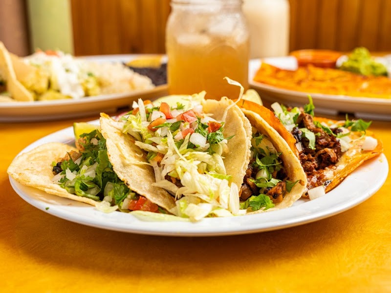 El Rodeo photo 2
