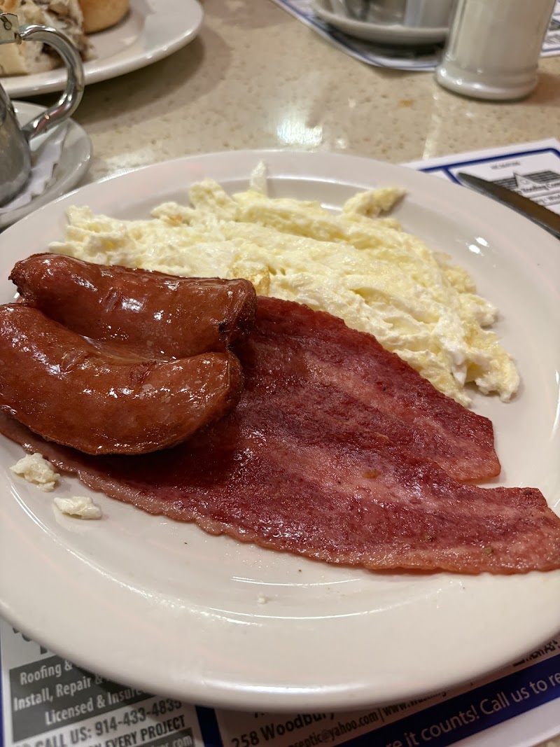 Elmer's Diner photo 3