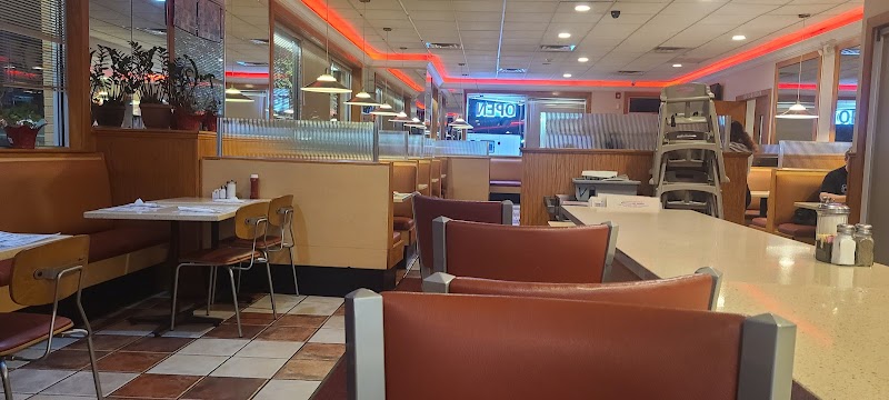 Elmer's Diner photo 5