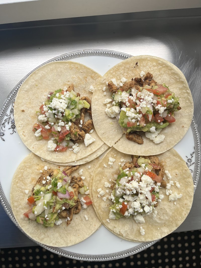 Elpuntofoodtruckllc photo 4