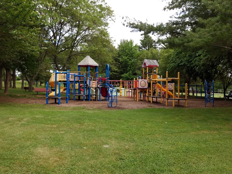 Elwood Park photo 2