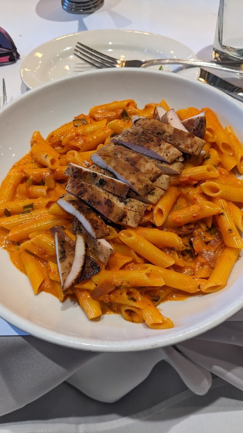 Emilio's – Italian Restaurant & Pizzeria in Commack NY photo 5
