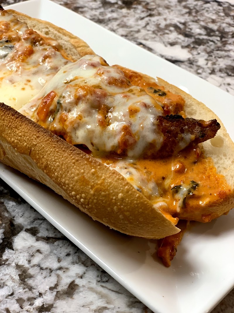 Enzo’s Pizza Of Garden City photo 4