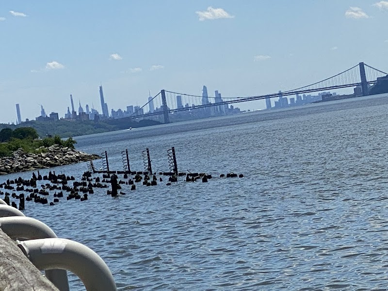 Esplanade Park photo 4