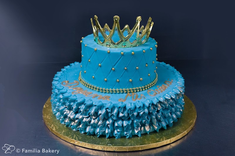 Familia Bakery photo 4