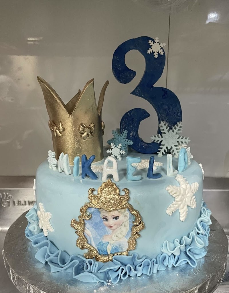 Familia Bakery photo 5