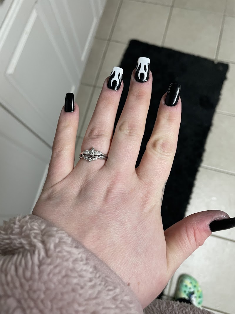 Family Nail photo 3