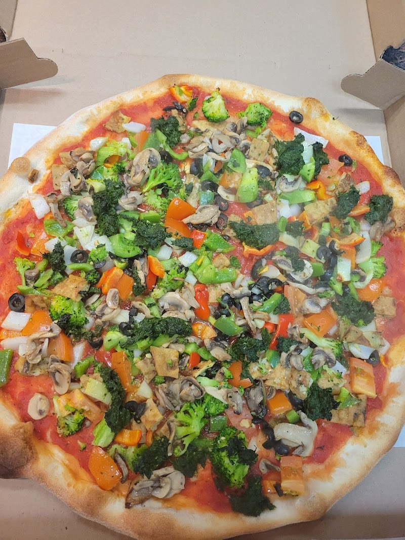 Family Pizzeria (Inwood) photo 4