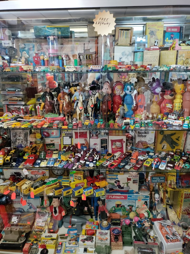 Fantastic Toyage photo 3
