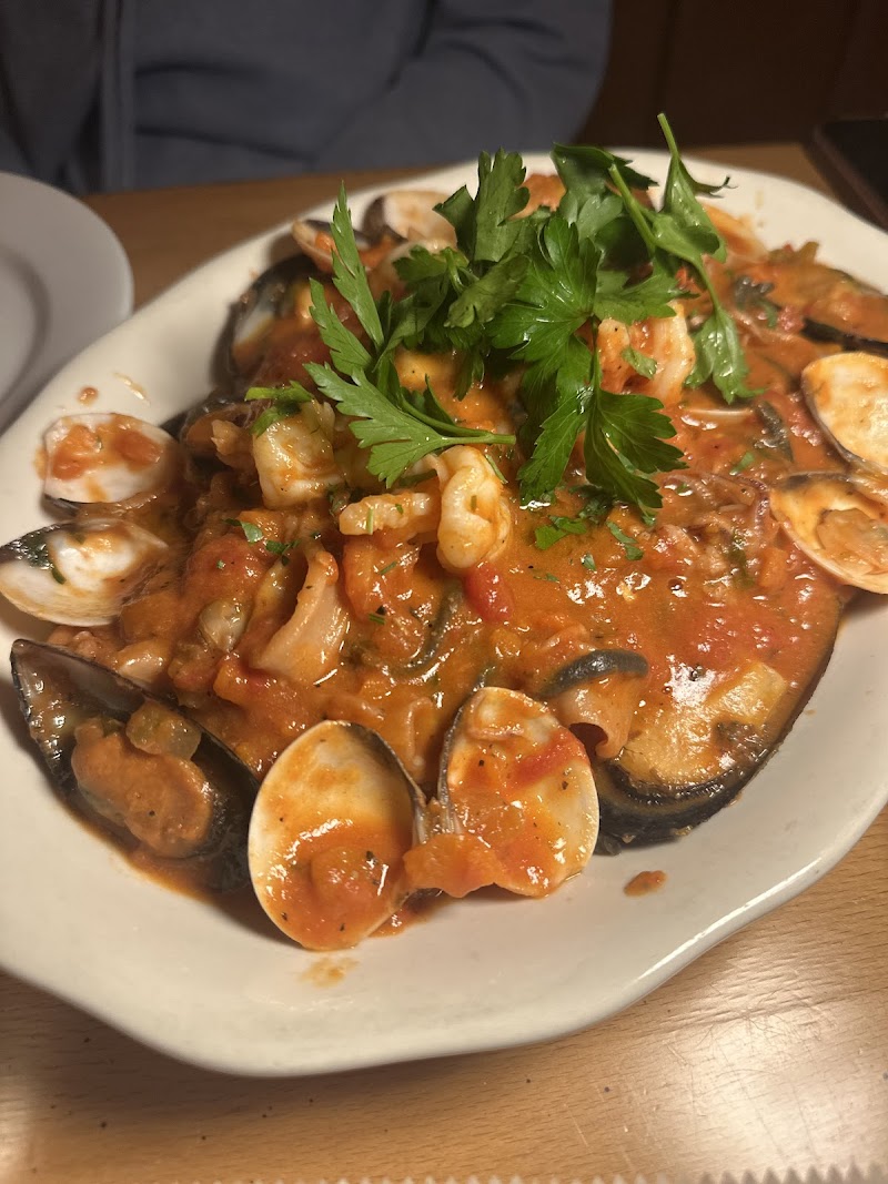 Flora’s Wine Bar & Restaurant photo 5