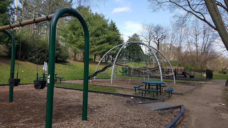 Flower Hill Village Park photo 1