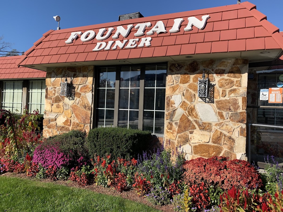 Fountain Diner-Restaurant photo 4