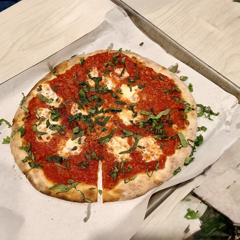 Frank Pepe Pizzeria Napoletana photo 4