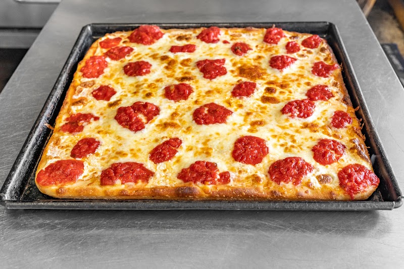 Fresco Pizza & Deli photo 3