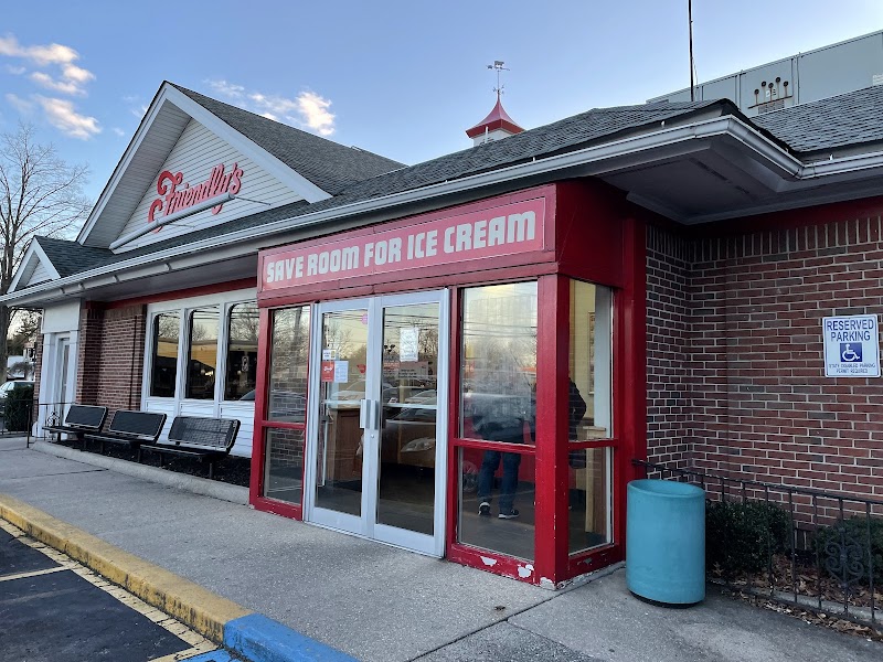 Friendly's photo 4