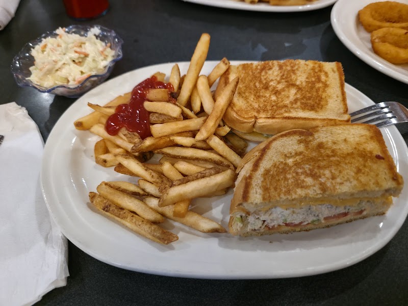 Friendly's photo 3