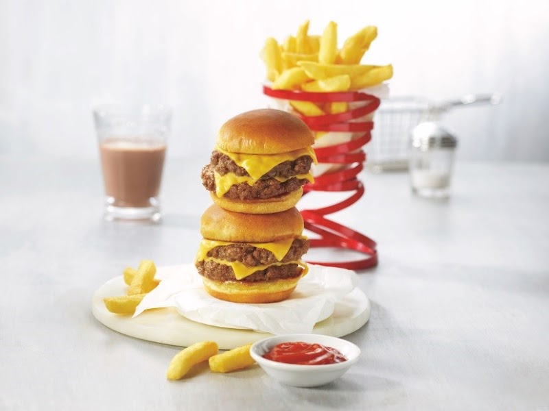 Friendly's photo 4