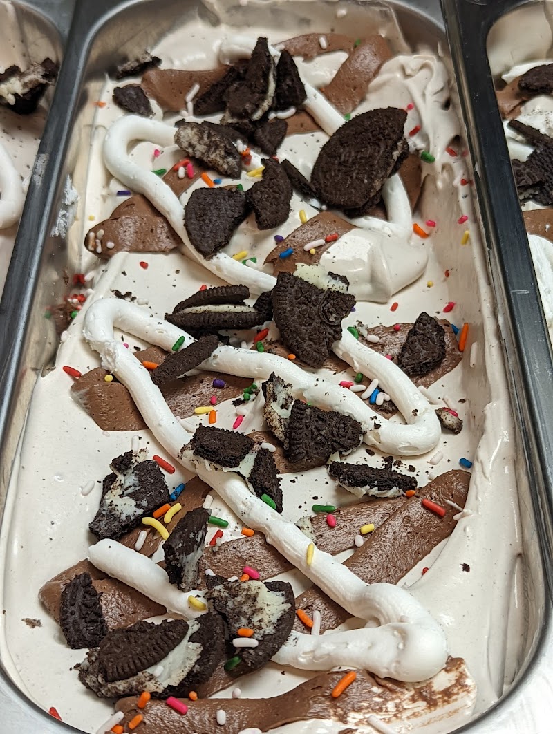 Frozen Cow Ices & Cream photo 2