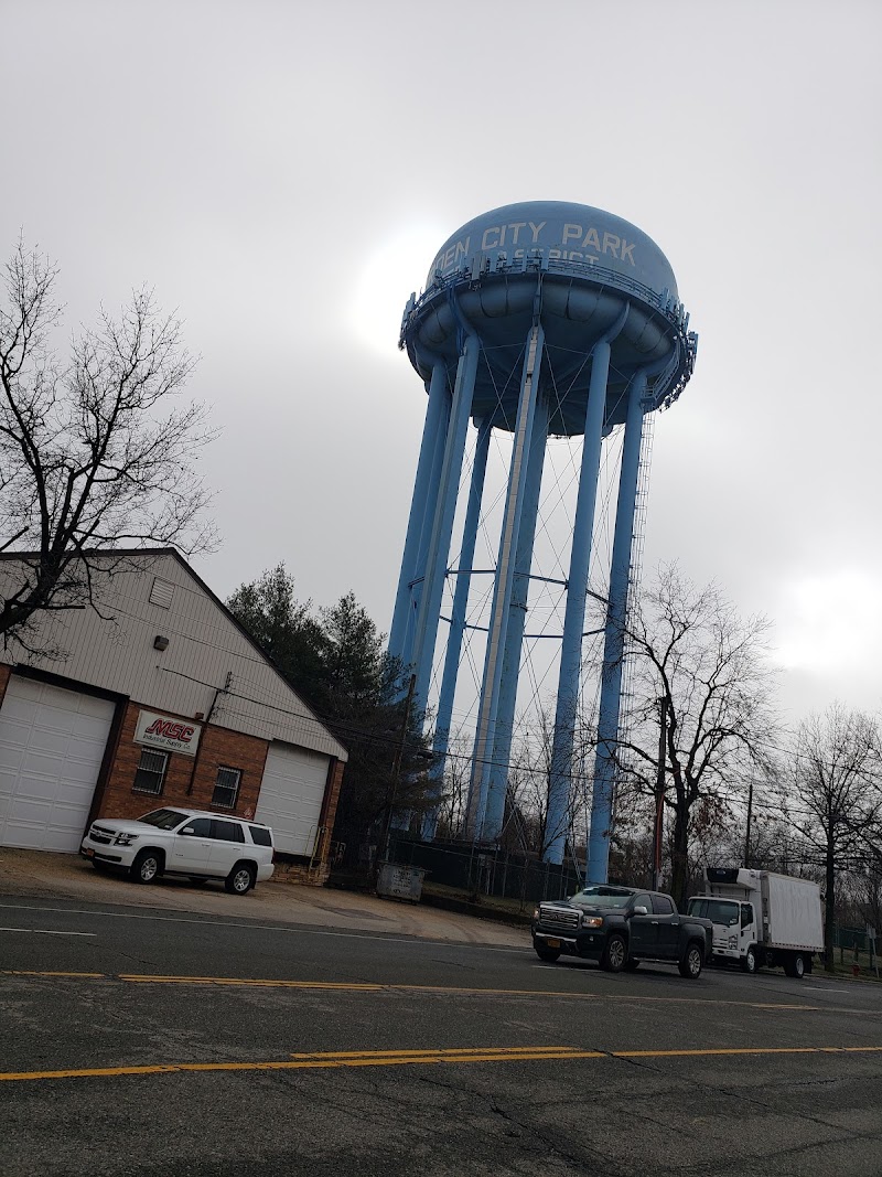 Garden City Park photo 5