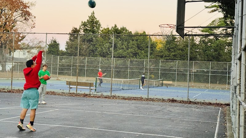Garden City South Park photo 3
