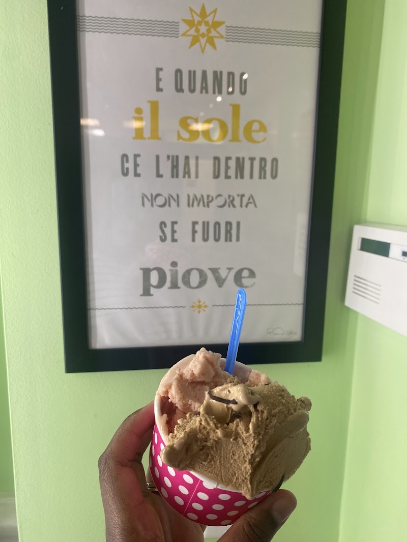 Gelatissimo Artisan Gelato photo 4