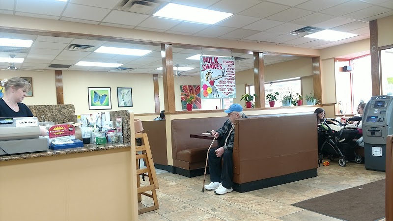 George's Luncheonette photo 4