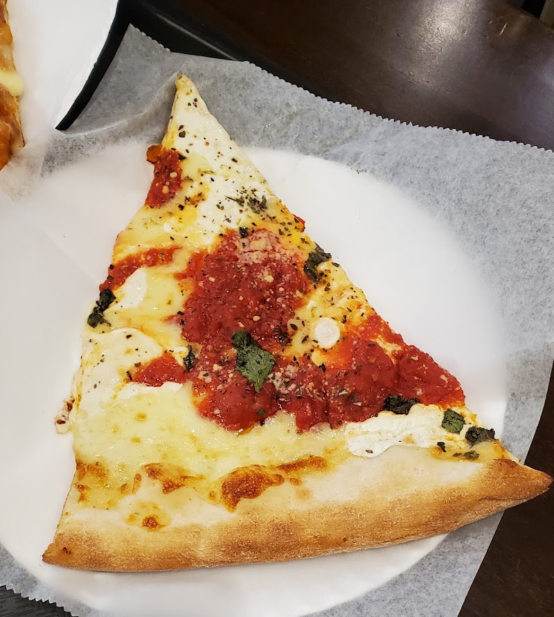 Gino's Of Farmingdale - Pizzeria & Restaurant photo 2