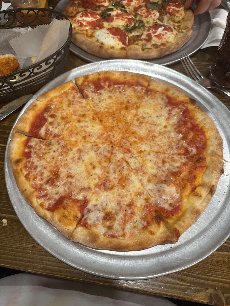 Gino's of Kings Park photo 4