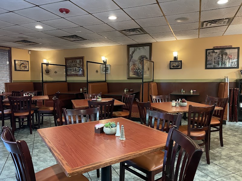 Giovanni's Pizza and Restaurant photo 4