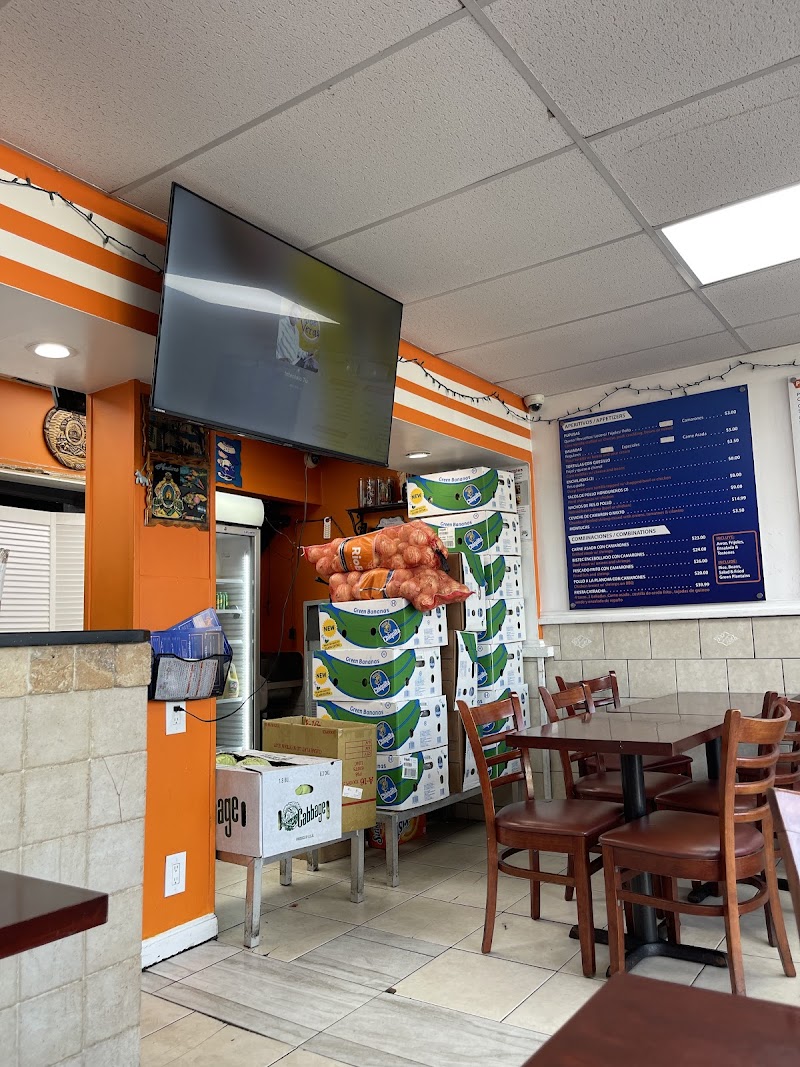 Gloria Honduras Restaurant photo 3