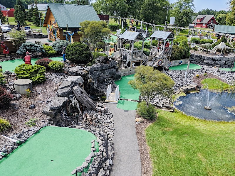 Gold Rush Adventure Golf photo 3