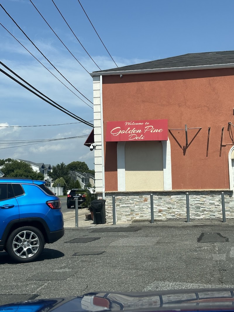 Golden Pine Deli photo 4