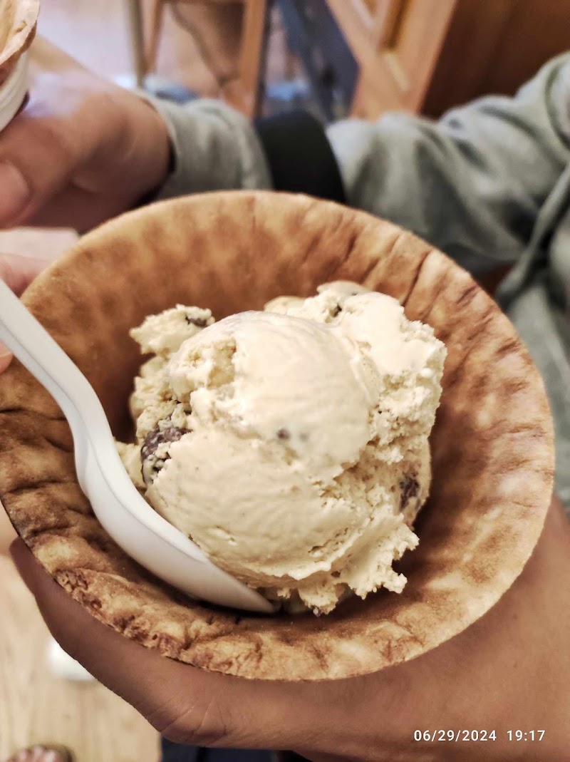 Goody Bassett's Ice Cream photo 2