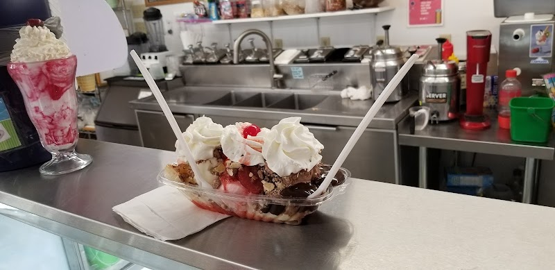 Great Escape Ice Cream Parlor photo 2