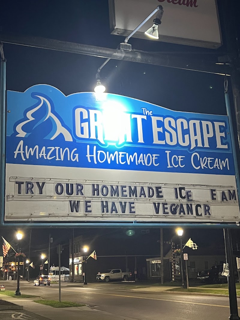 Great Escape Ice Cream Parlor photo 4