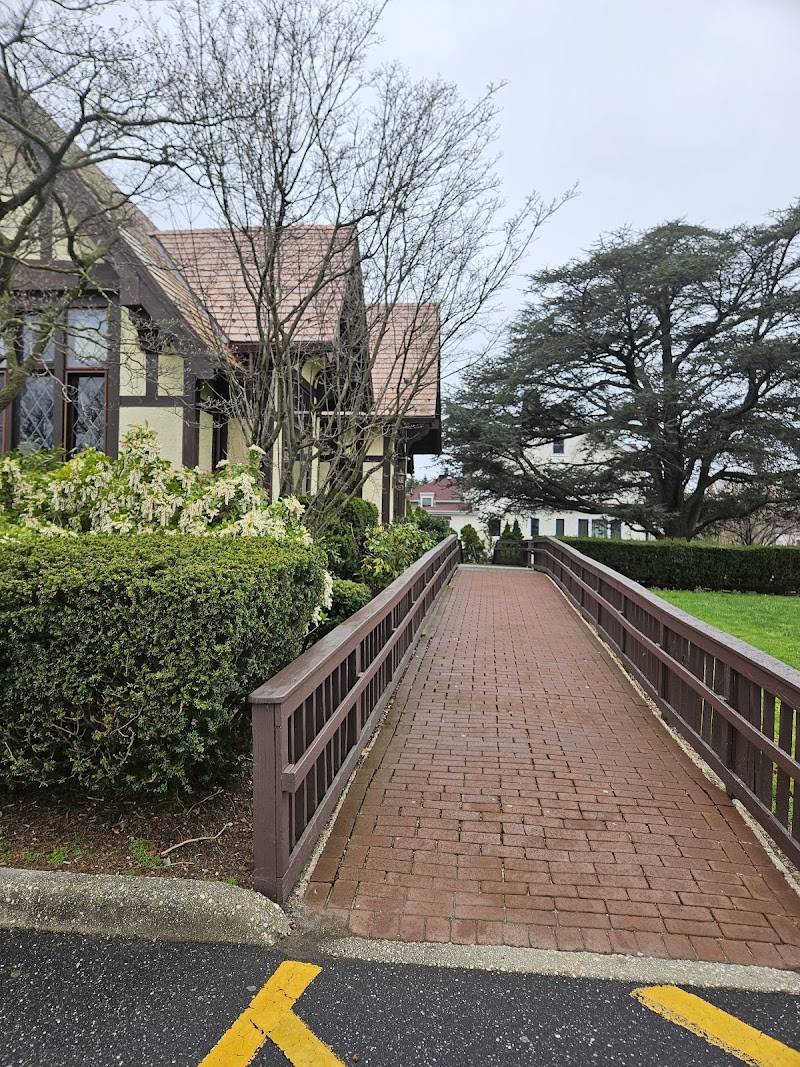 Great Neck House photo 4