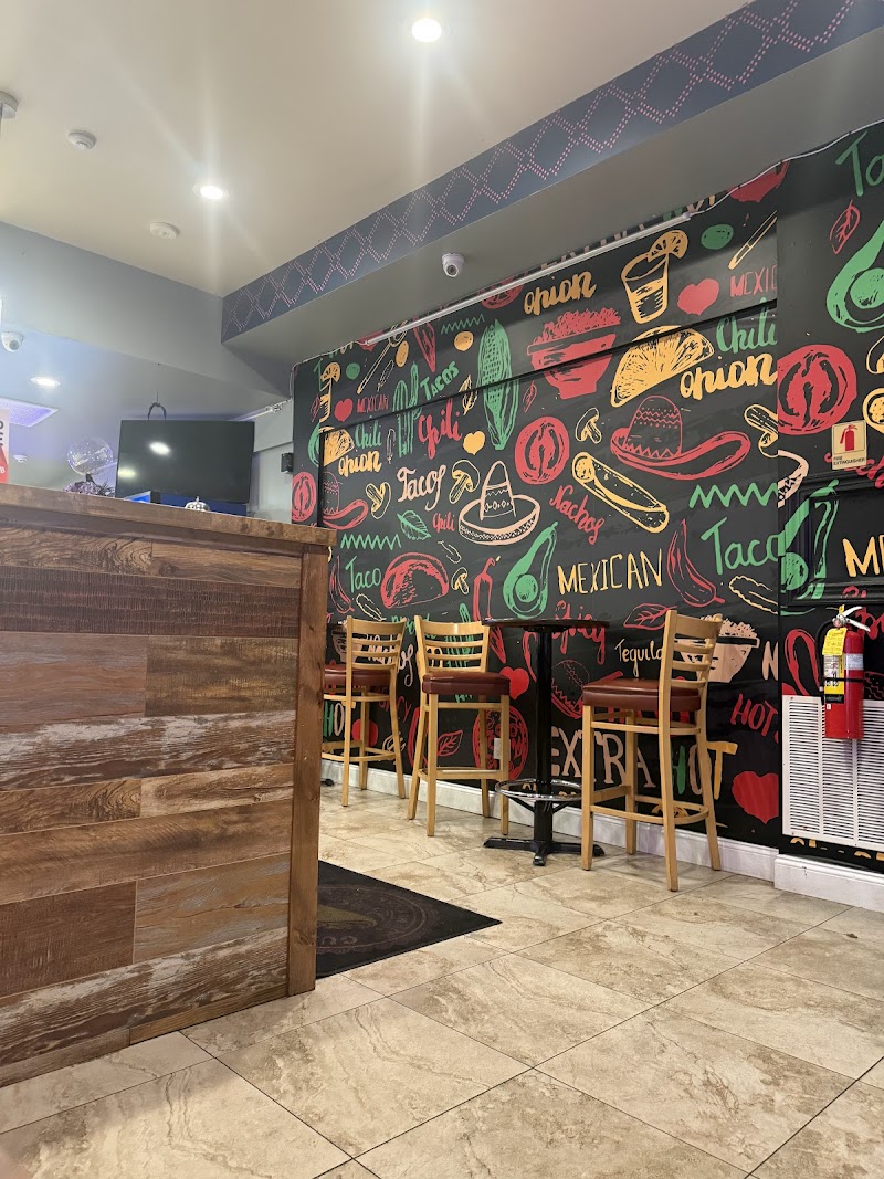 Guac Island Mexican Grill photo 5