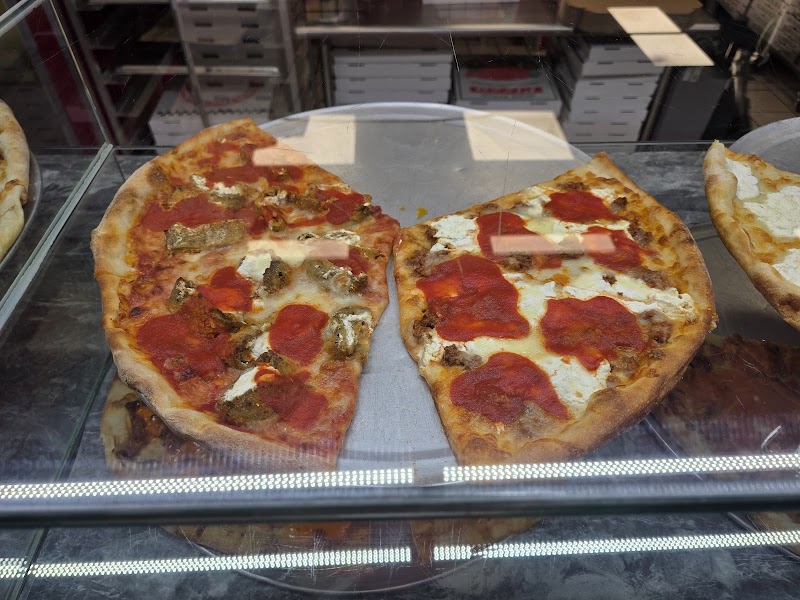Guytano's Pizza & Pasta photo 3
