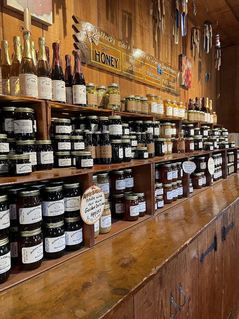 Hallock's Cider Mill photo 4