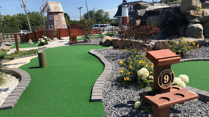 Hamptons Mini Golf photo 1
