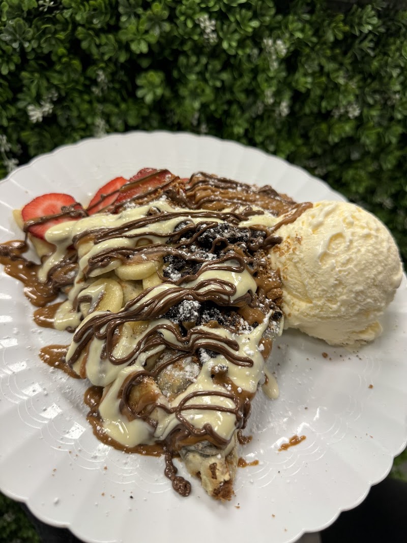 Hannah’s Coffee & Crepes photo 2