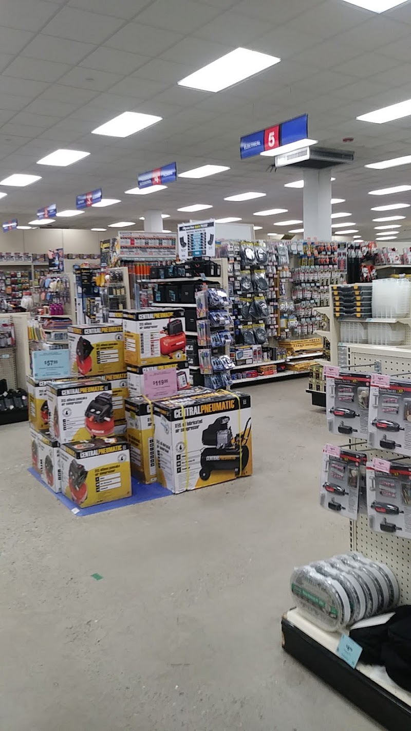 Harbor Freight photo 2