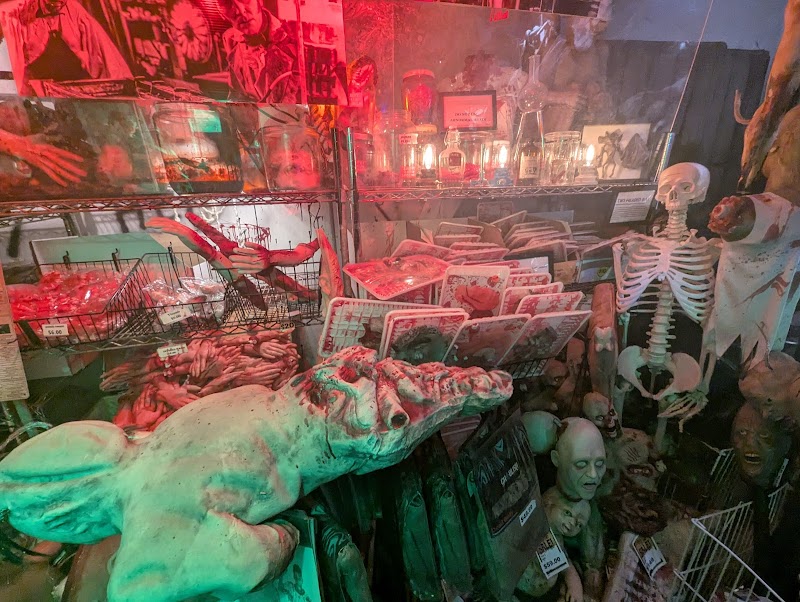 HAUNTEDPROPS.COM photo 2