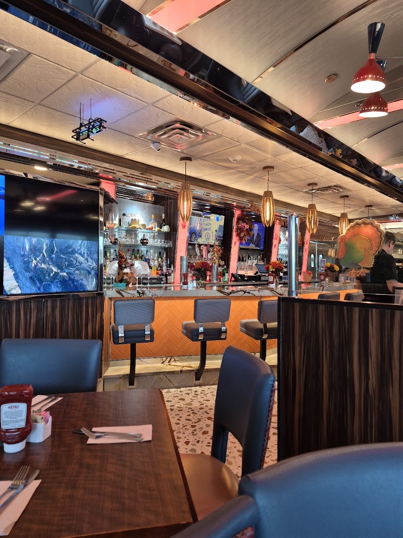 Hauppauge Palace Diner photo 4