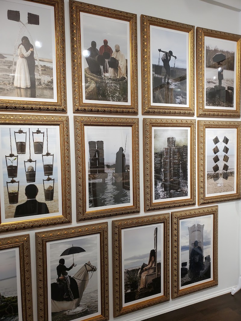 Haven Gallery photo 3