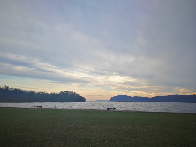 Haverstraw Beach State Park photo 5