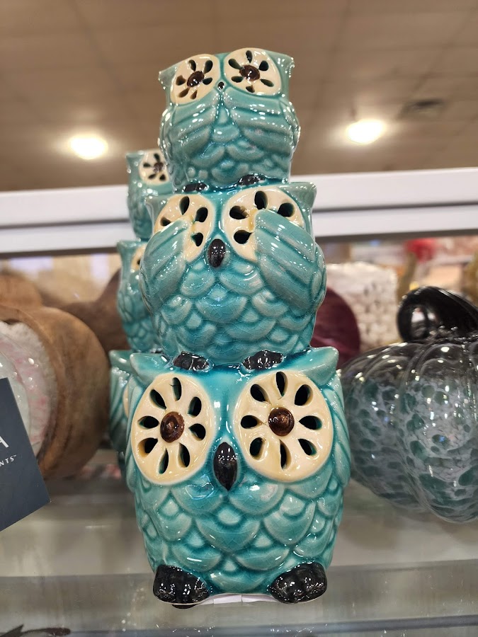 Hawley Lane Mall photo 5