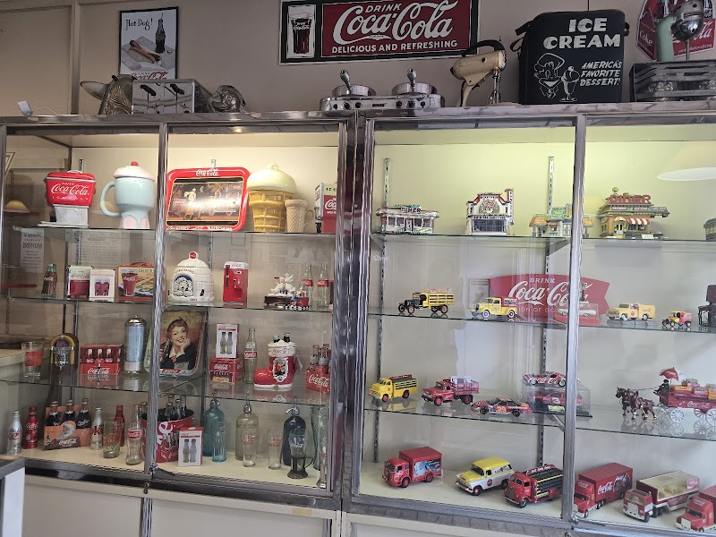 Henry's Confectionery photo 5