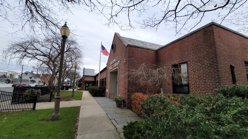 Hicksville Public Library photo 2