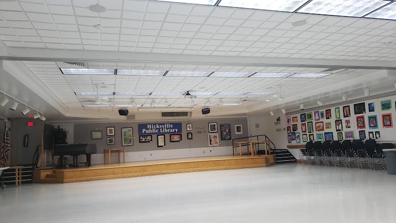 Hicksville Public Library photo 5